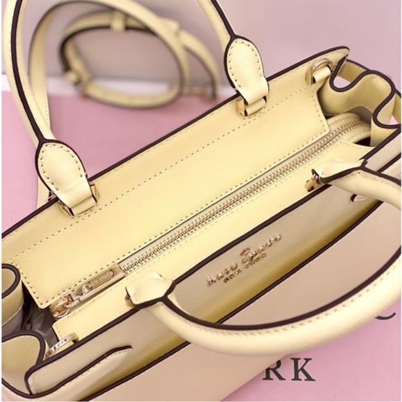 Kate Spade Staci Medium Satchel
Crossbody Bag and Wallet Set - Picture 10 of 14